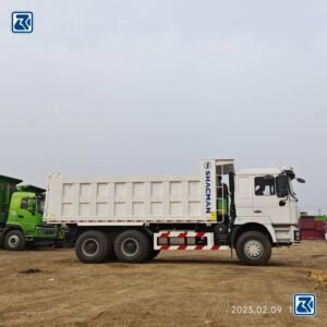Shacman vs HOWO : Découvrez quel camion chinois est le meilleur