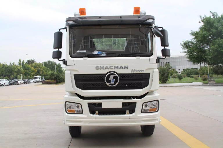 SHACMAN H3000 Lorry Truck 6X4 (2)